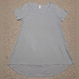Womens Lularoe T Shirt Size Xs